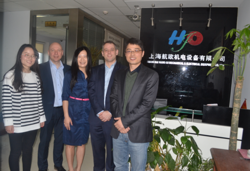 2016年4月8號(hào)Helipebs Controls工廠總經(jīng)理 Andrew Hopcraft及工廠負(fù)責(zé)人蒞臨我司